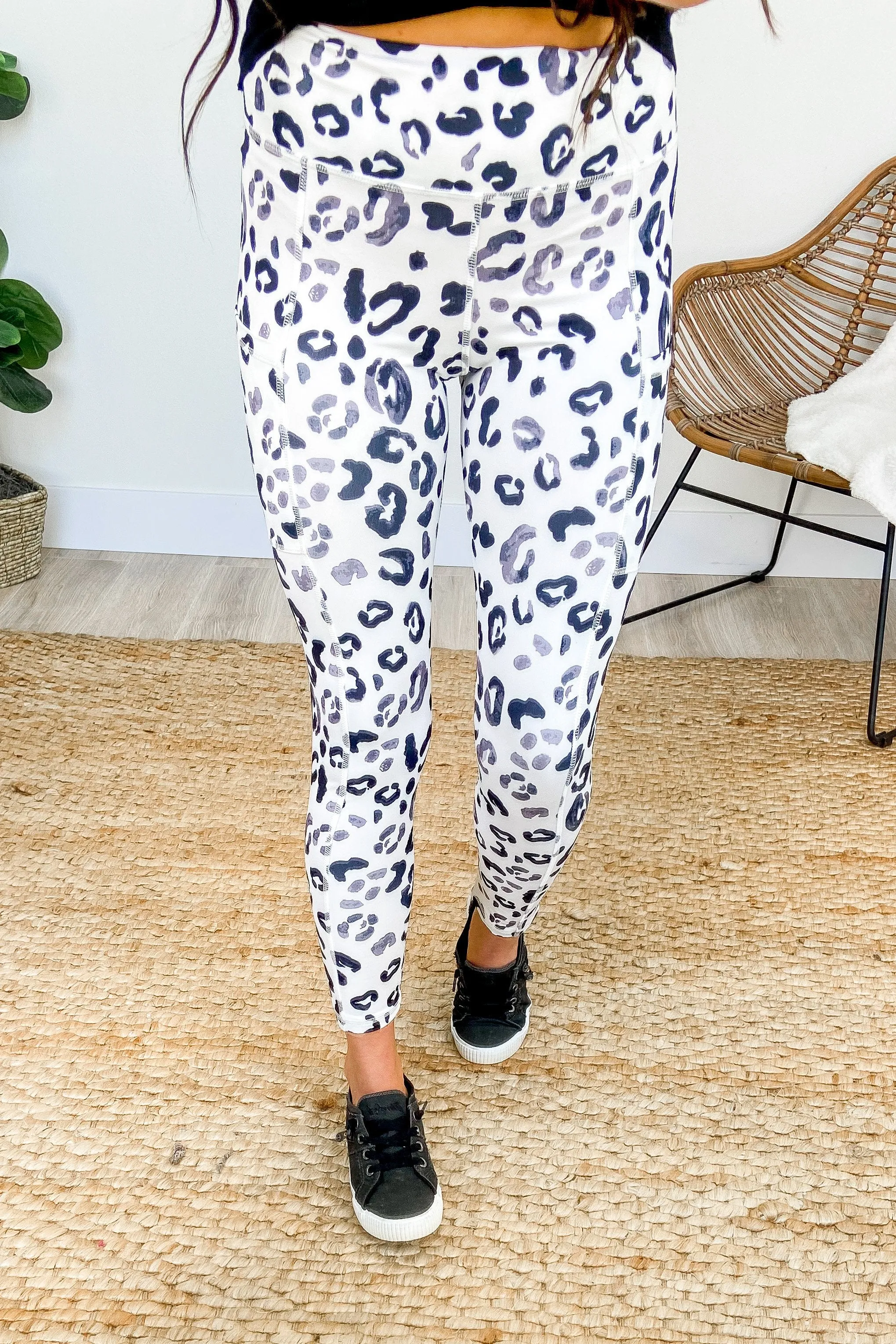 *2nds* Athletic Leopard Leggings- White & Black